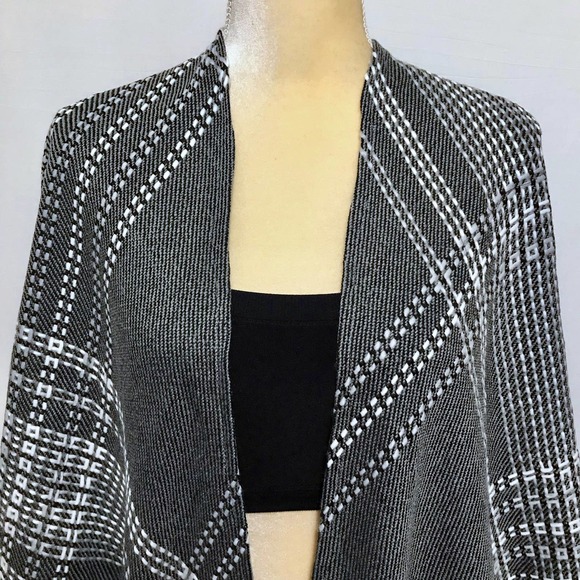 NWOT Knit Poncho-Ruana for Women OS - Picture 3 of 8